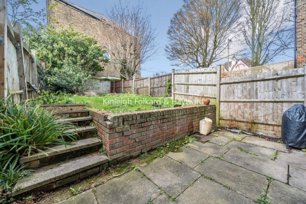 1ad951fc-1db5-40c4-a