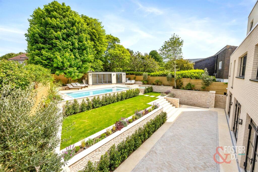 Hill Brow, 27-015.jpg