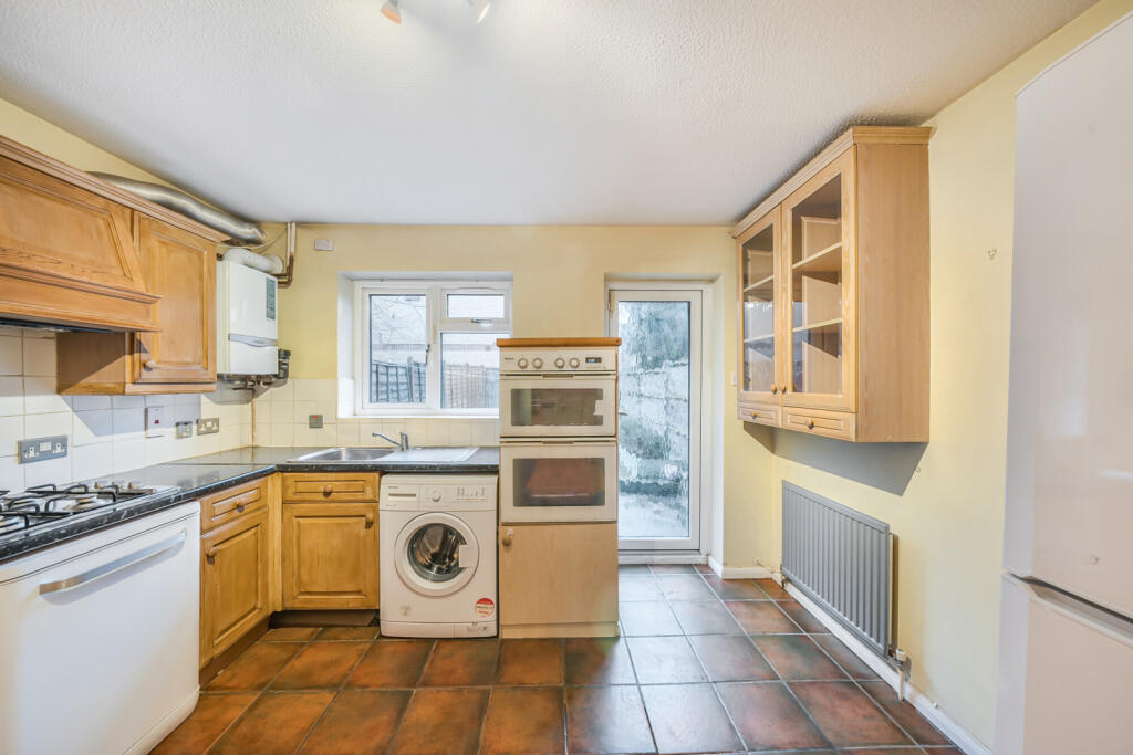 1388553-12-6936f5...