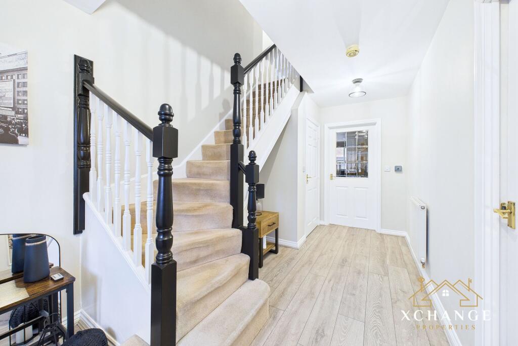 St. Buryan Close, Nuneaton, CV11