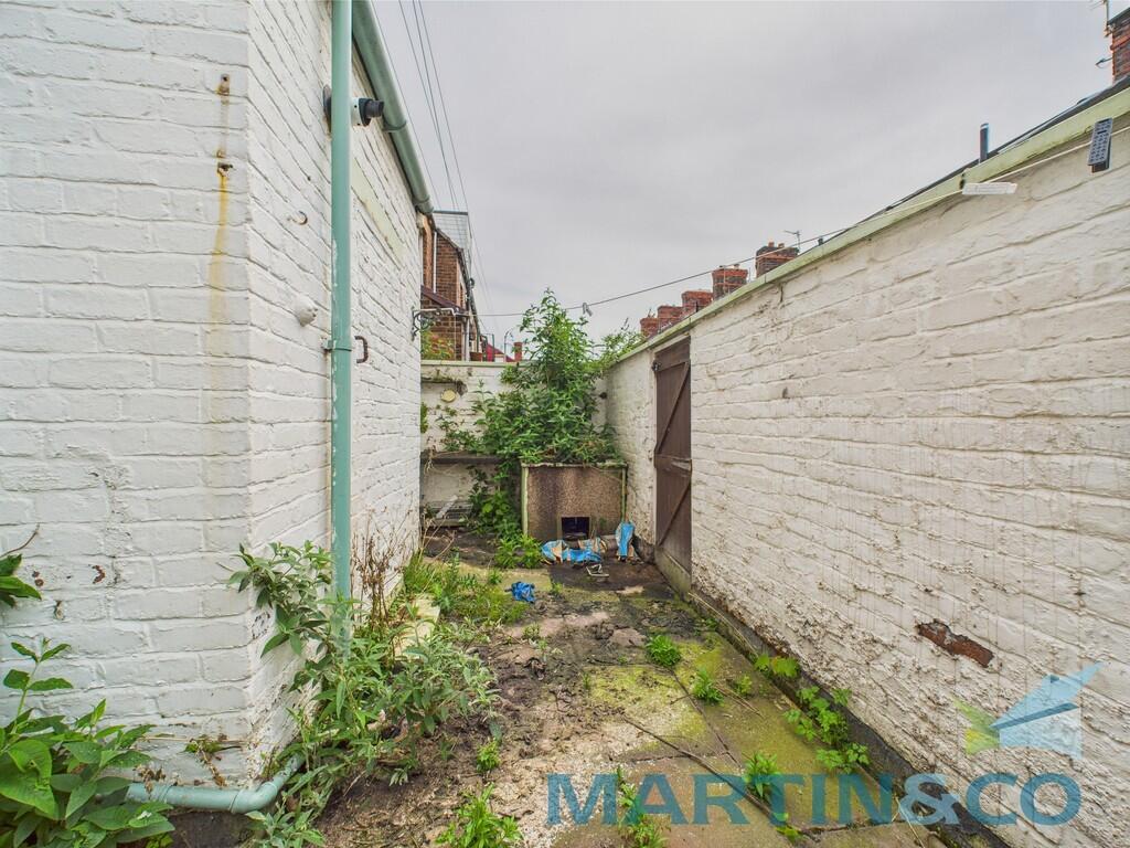 CAM01870G0-PR0164...