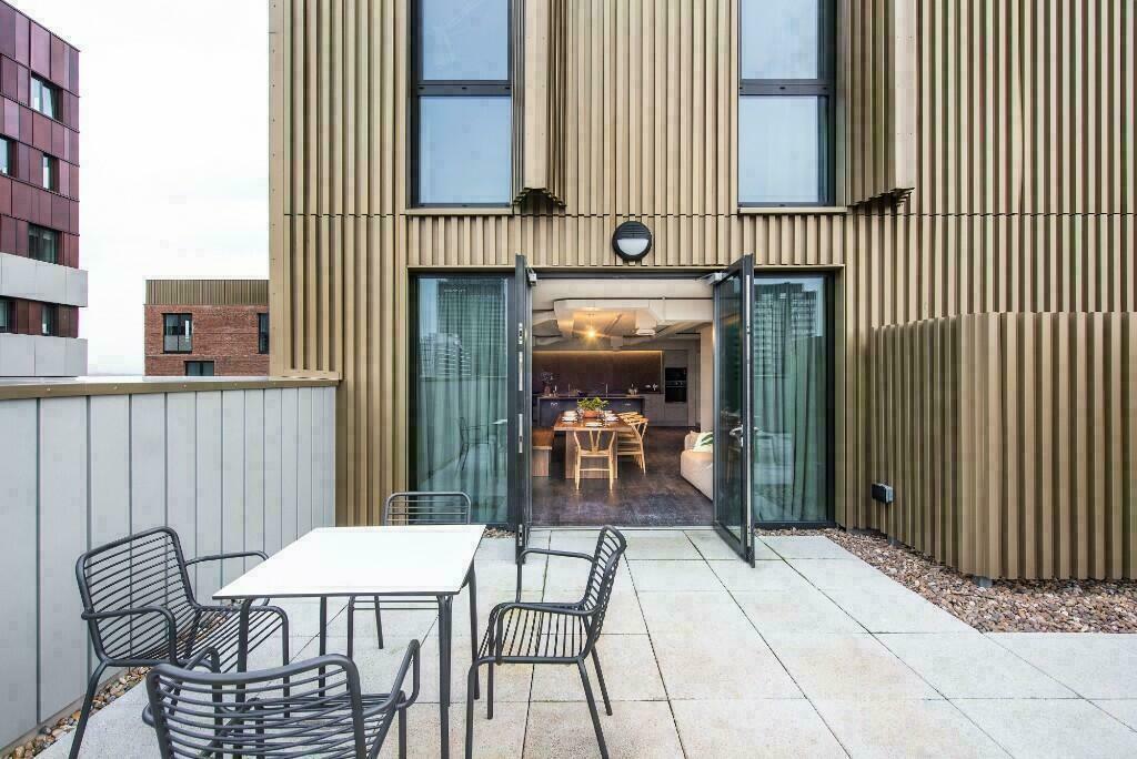 Resi dining room 