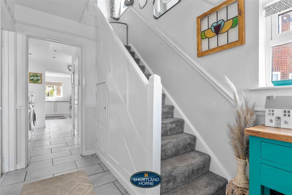 141 Ash Green Lane (16 of 42).jpg