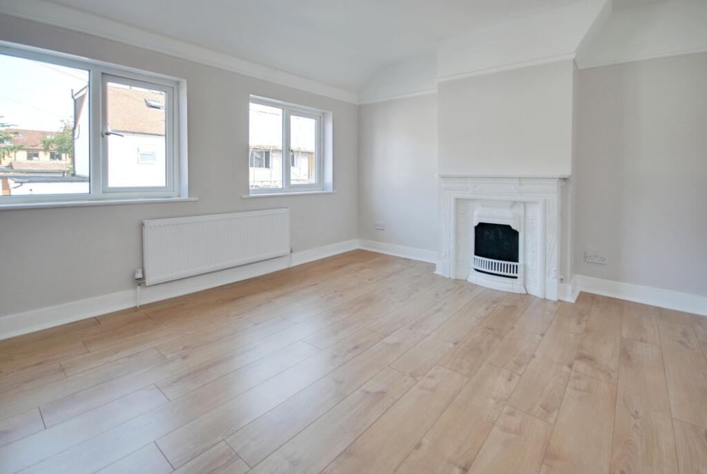 pbox-living_room-318408.jpg