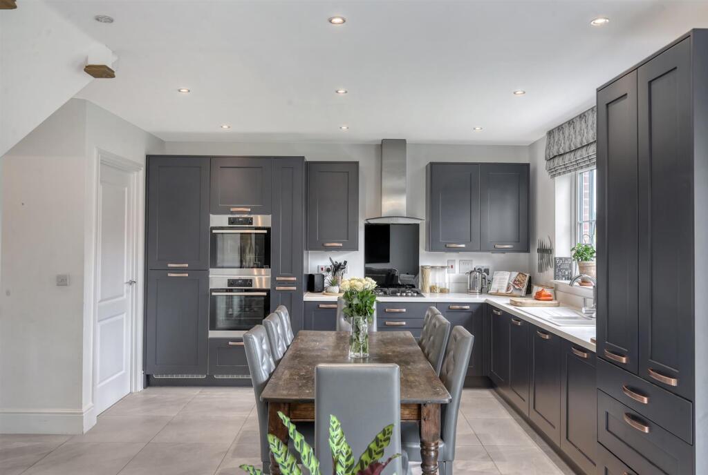 Kitchen/Diner/Lounge