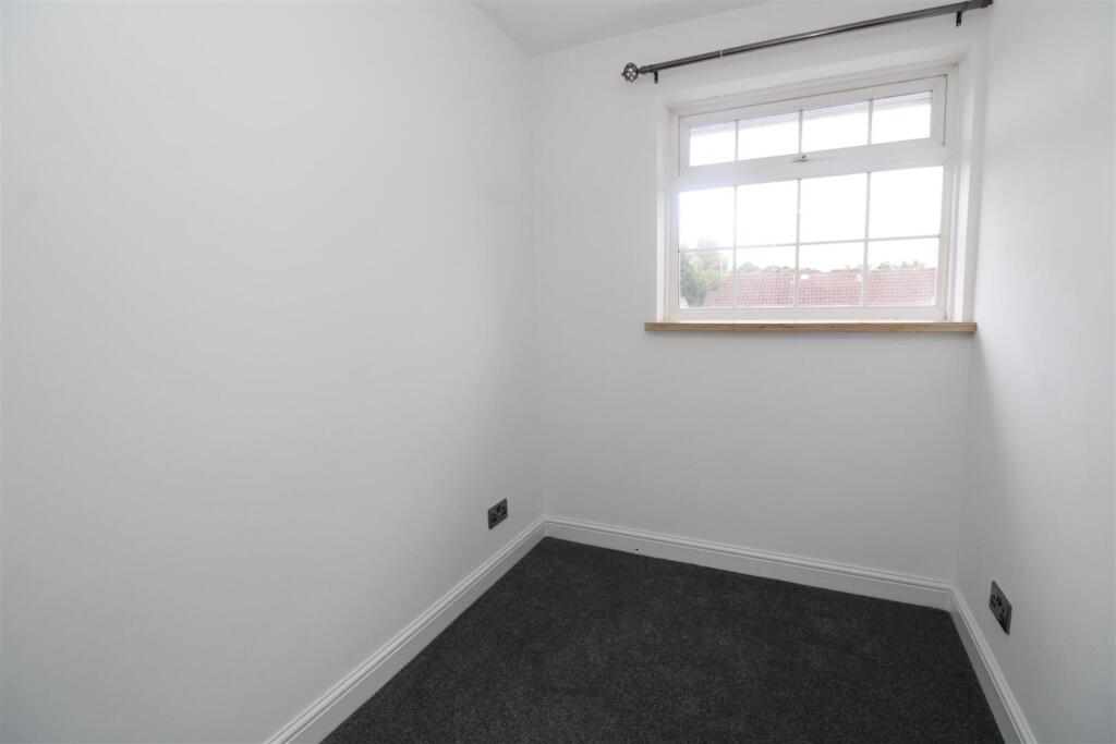 Bedroom 3.JPG