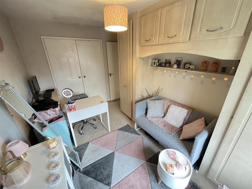 Bedroom 2 Aspect 2.jpg