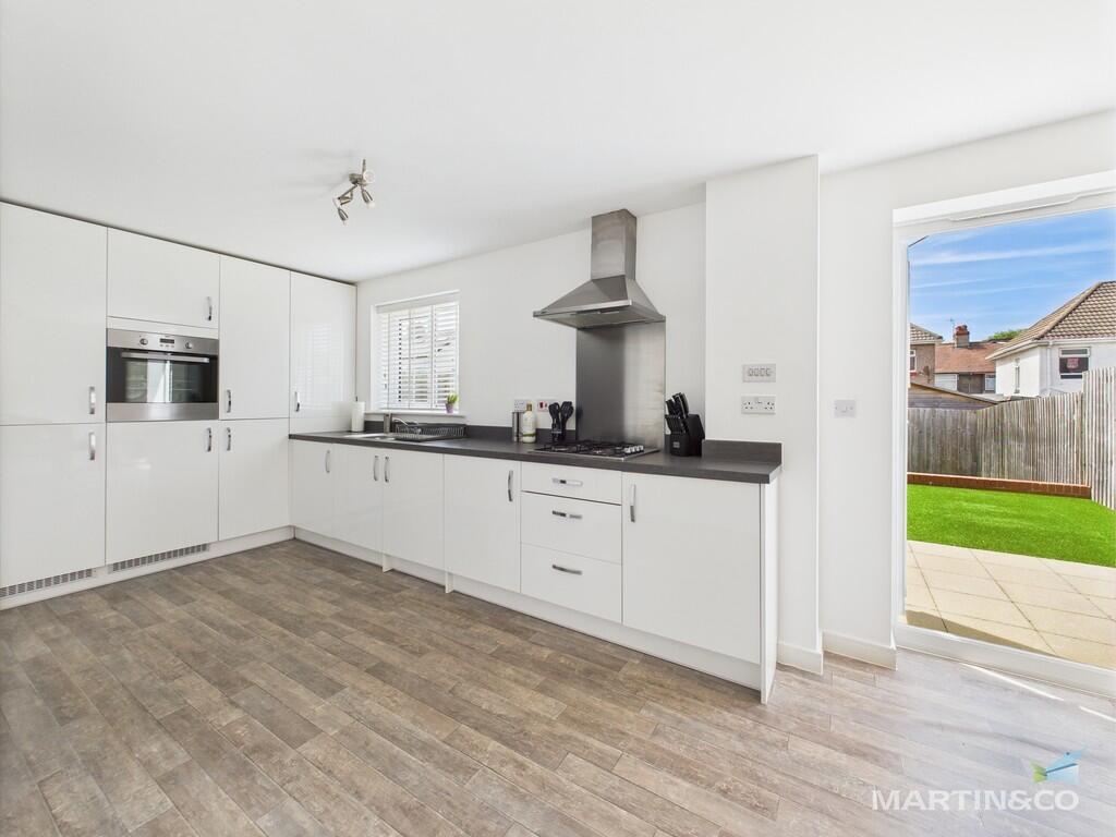 CAM03111G0-PR0348...