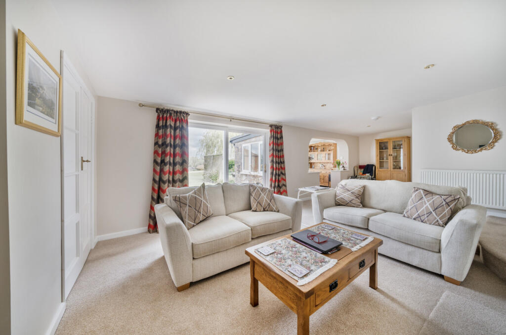 Staple Cross Seddons