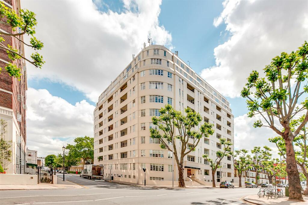 Sloane Avenue Mansions A9-14.jpg