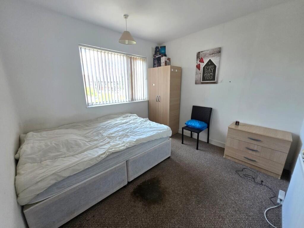 bedroom 2 use