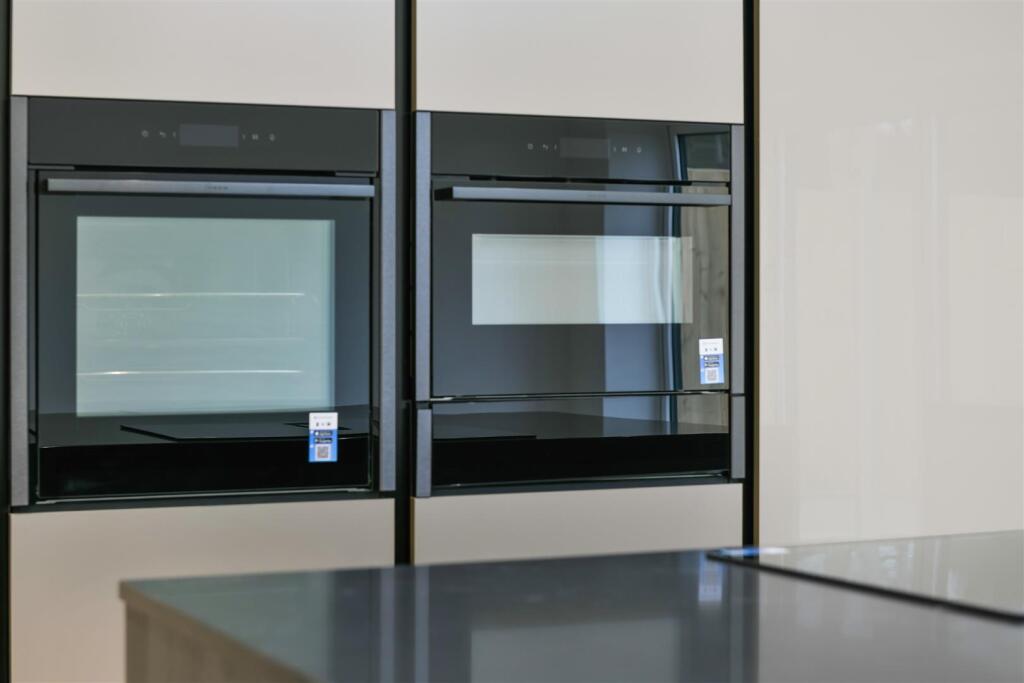 KITCHEN - BROCKHAM LANE (20).jpg