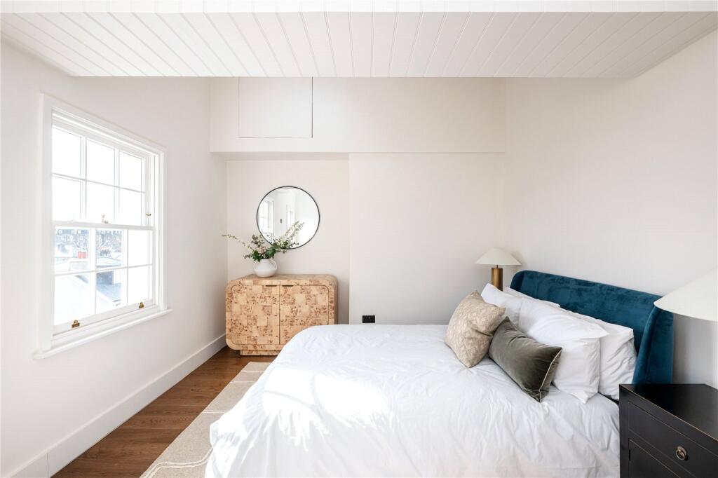 Third Floor Bed