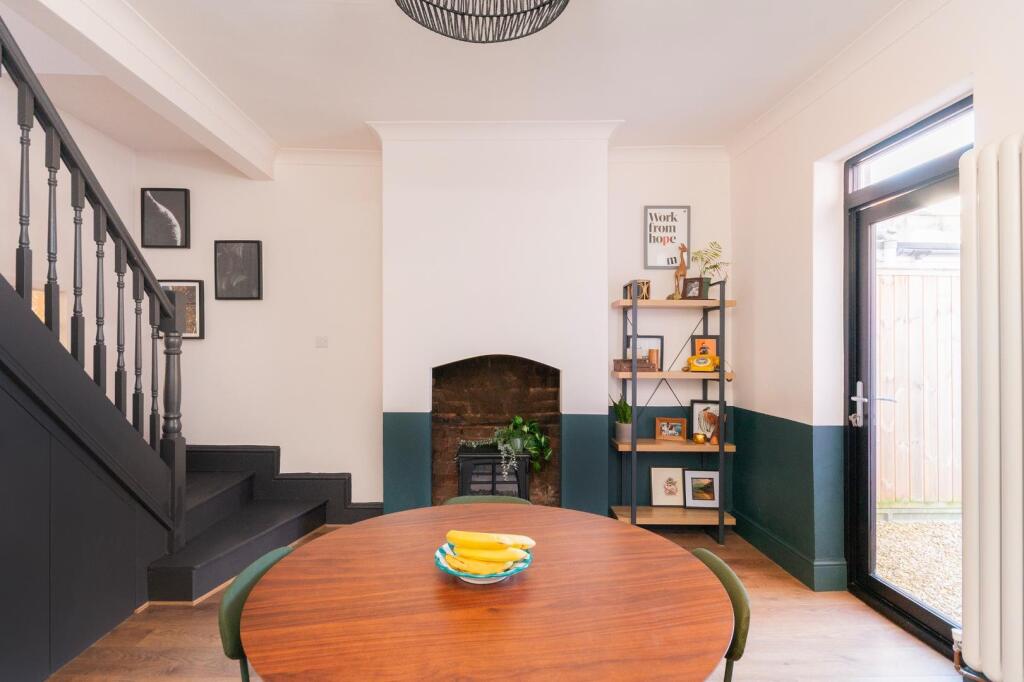 0W9SAN - Dining Room C.jpg