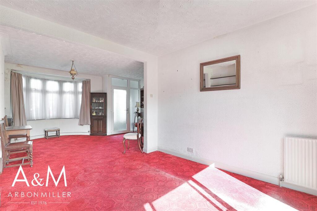 Open Plan Reception Room