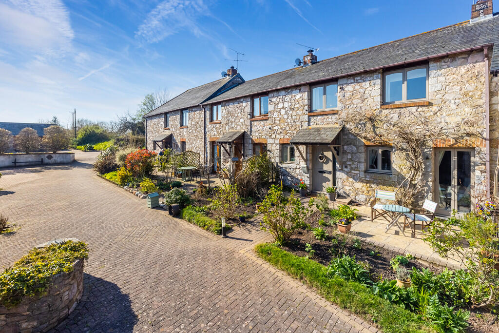 A02 - 3 Hensford ...