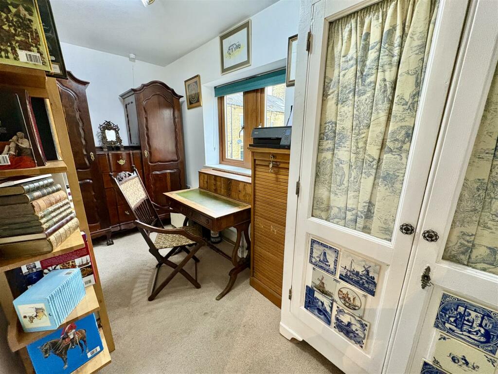 Bramleys Estate Agents - Ainley Street - Elland (1
