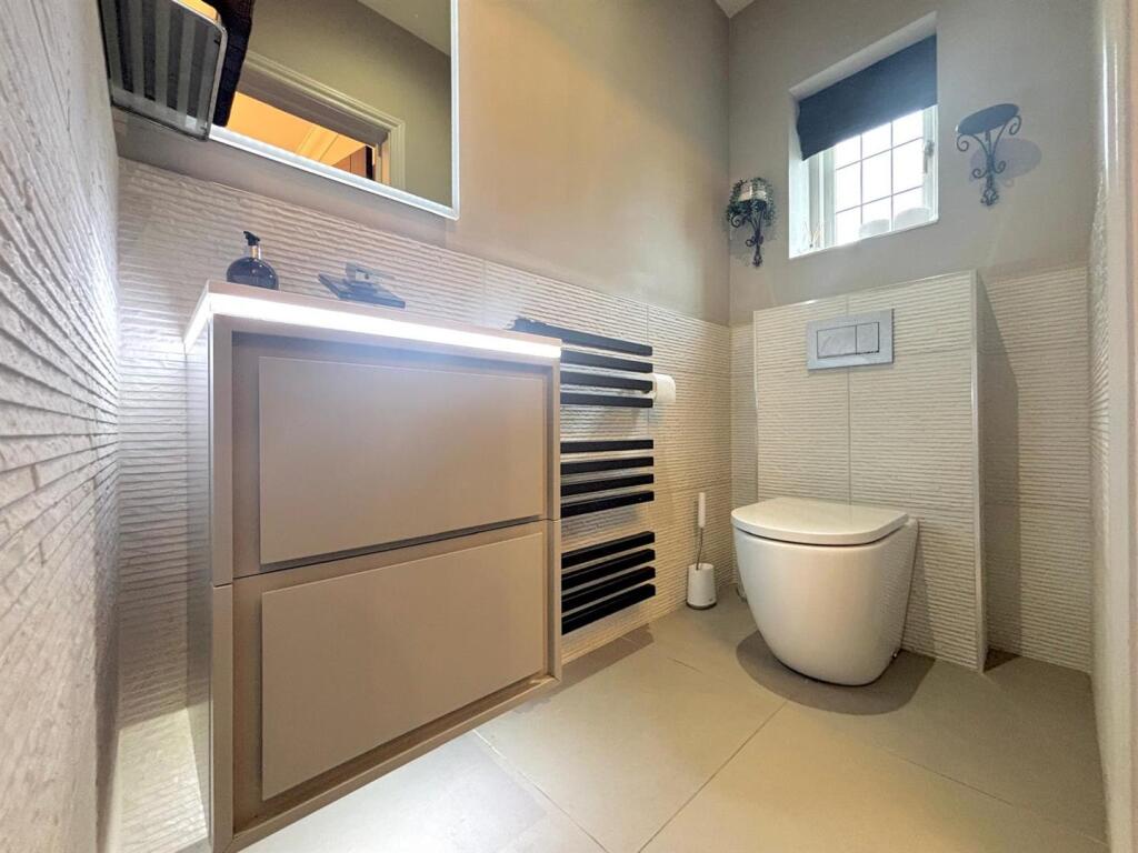 WhatsApp Image 2025-09-11 at 08.53.12_64c4c760.jpg