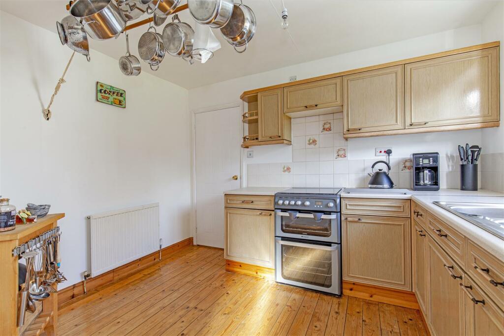 Kitchen-2.jpg