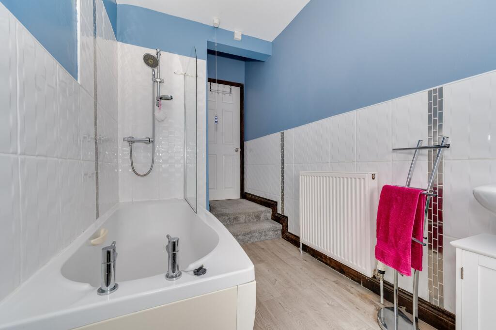 BEDROOMS AND BATHROOMS