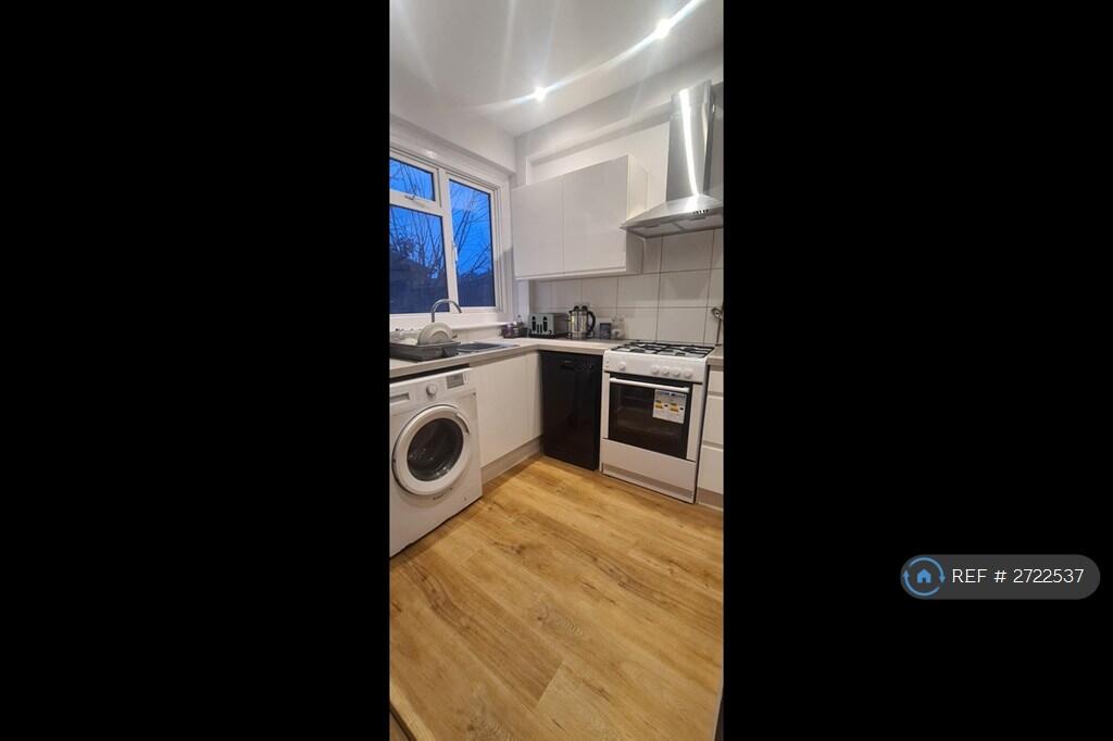 New Cooker, Dishwasher And Boiler