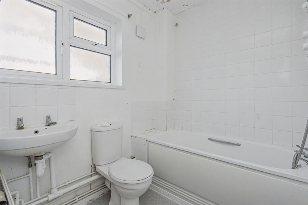 26 Ditchling, Bracknell, RG12 7RG