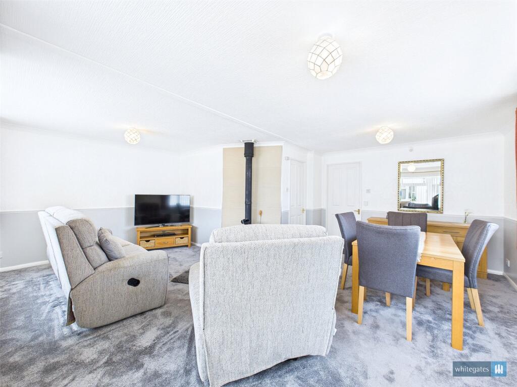 Living /Dining