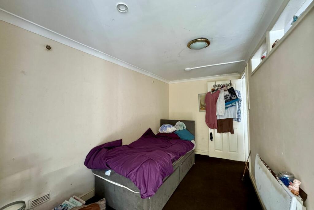 Flat 4