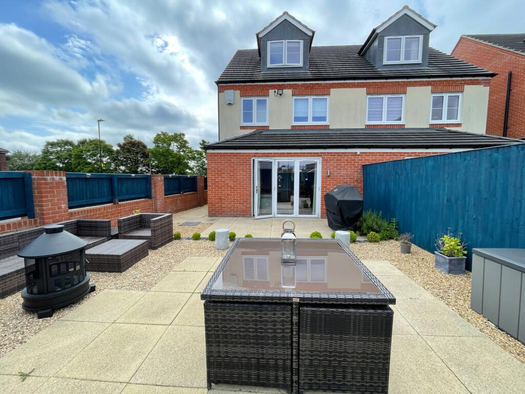 Photo 06