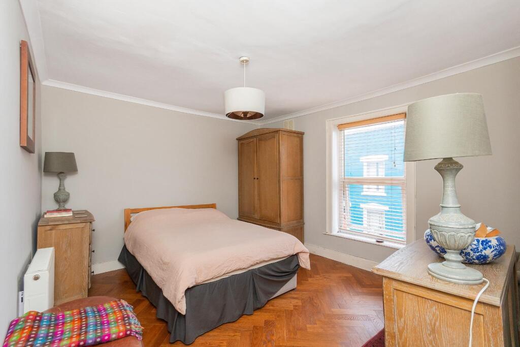 2K2WSSE - Bedroom D.jpg