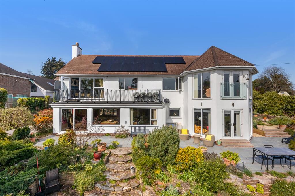 A33 - Chapter House Torquay - 250407.jpg