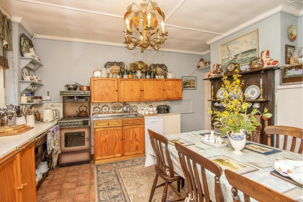 Kitchen/Breakfast