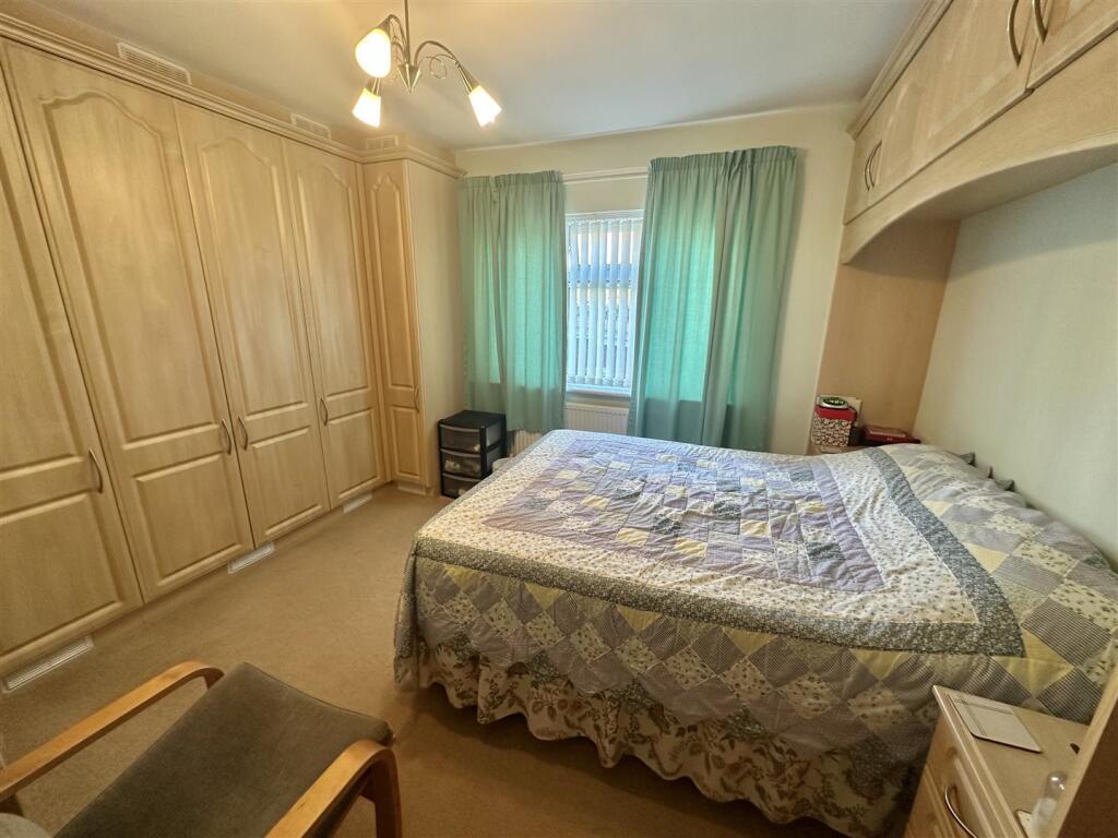 Bramleys Estate Agents - Chandler Close - Batley (