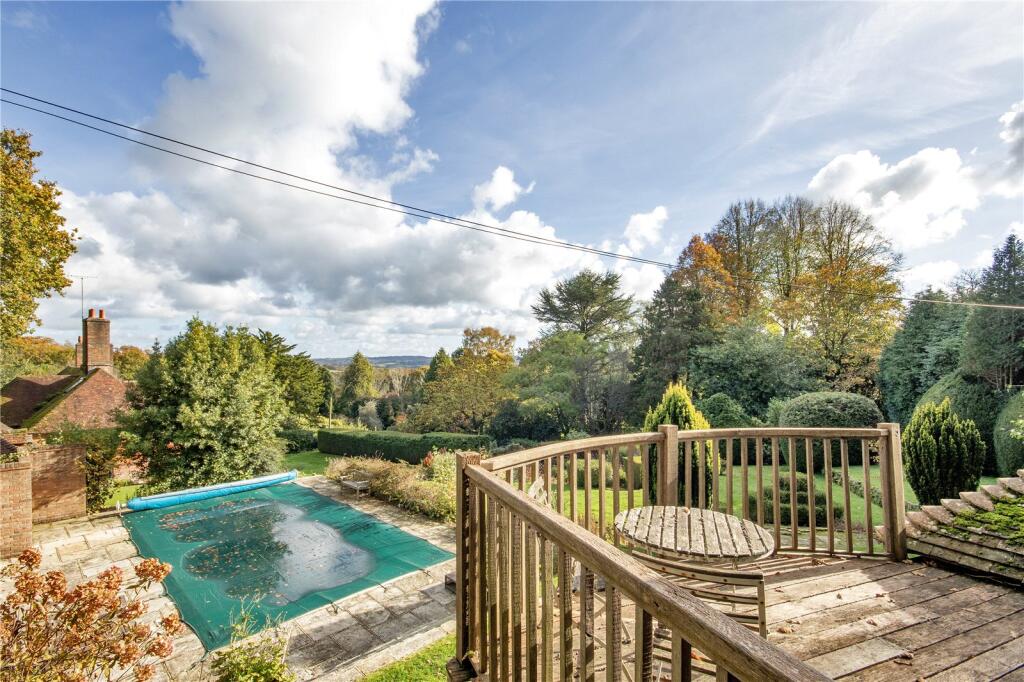 Oast Balcony/Pool