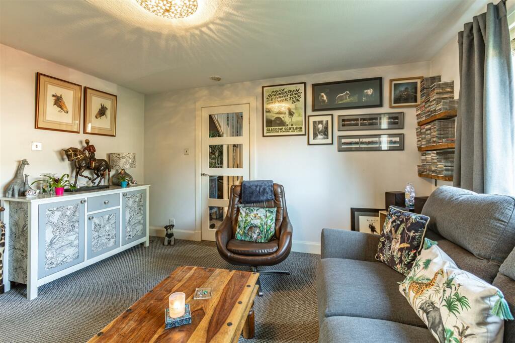 5 Sprouston Road Newtown 17.JPG