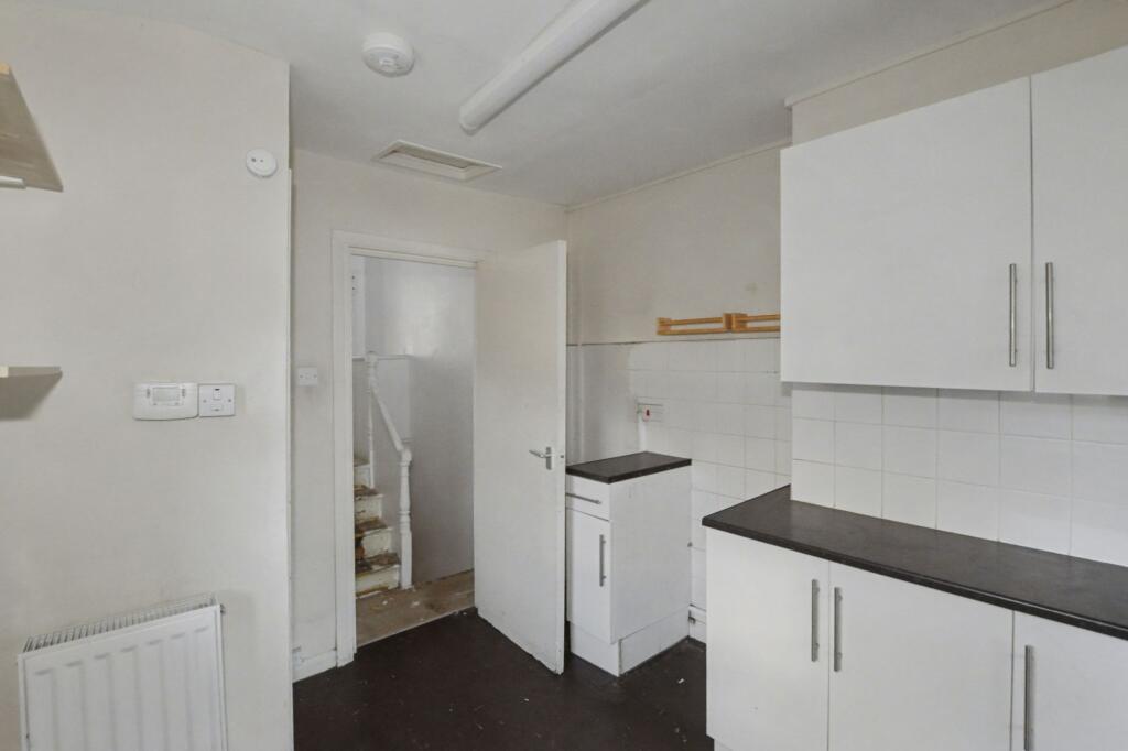 Flat A and B, 26 Stanmer Street, Battersea, London SW11 3EG