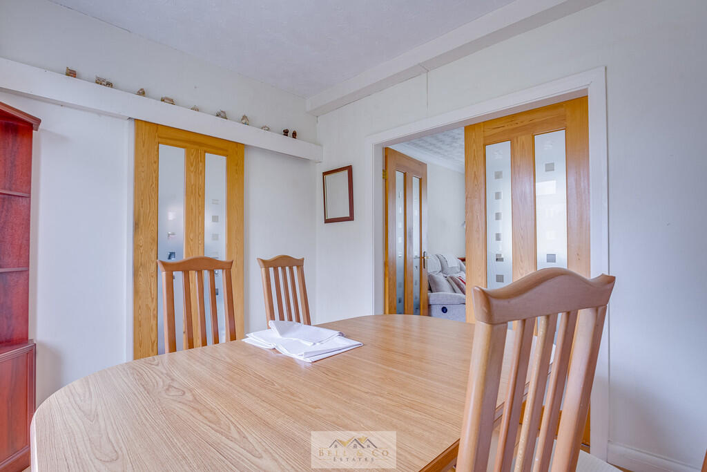 Dining room 1.2
