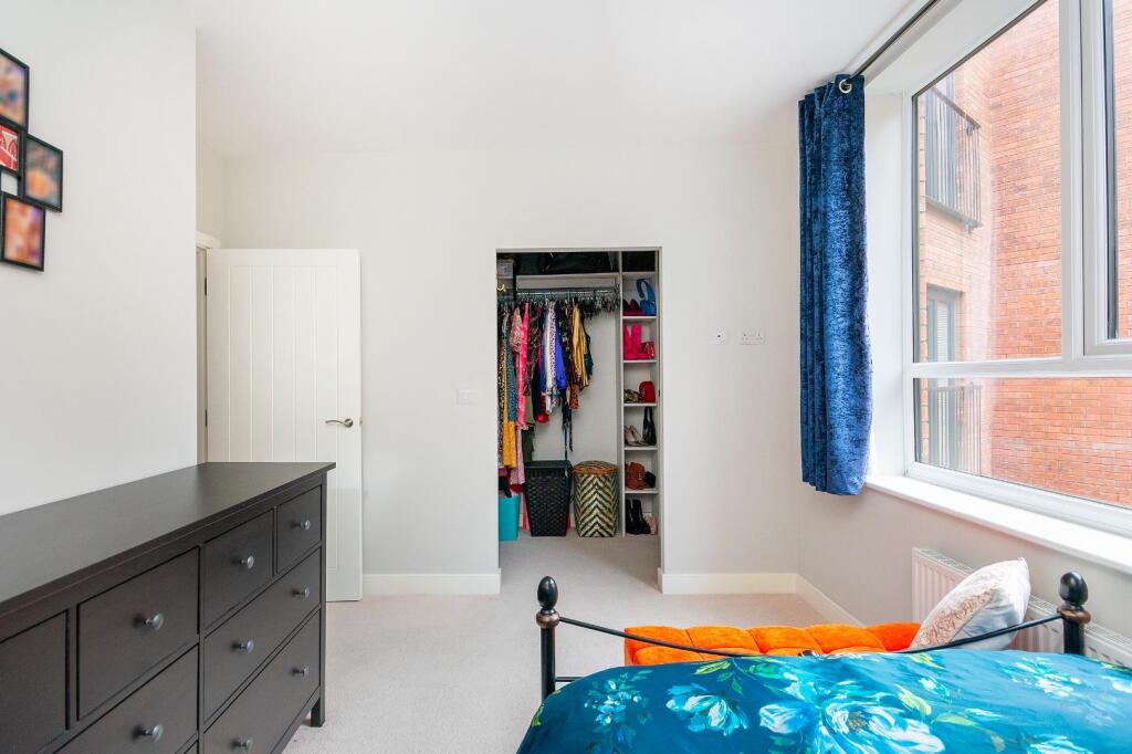 A11B1RTN - Bedroom B.jpg