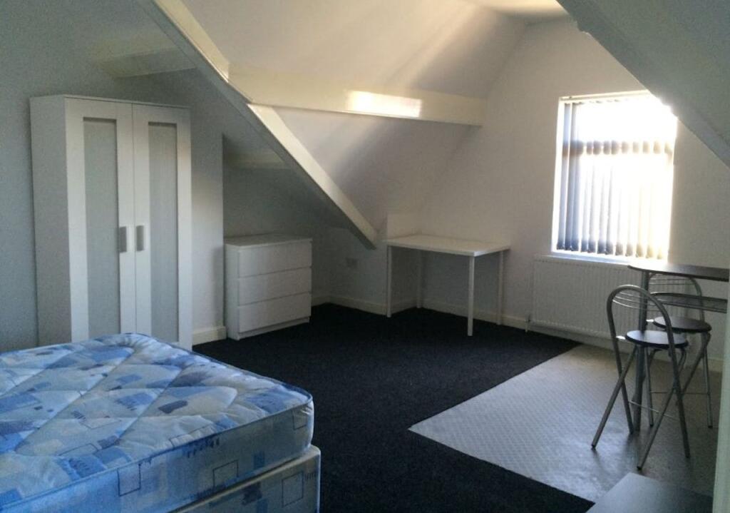 Marton Road  Page 33.JPG