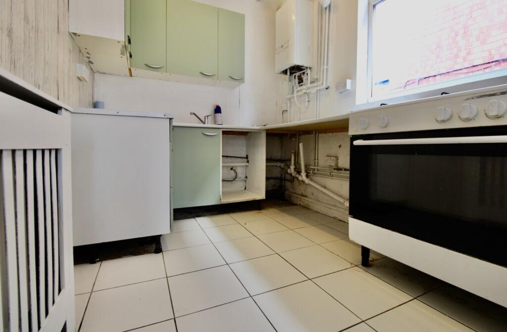 BL KITCHEN