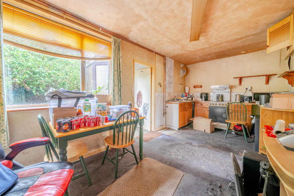 1362592-7-68dfa44...