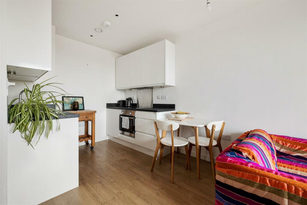 Gainsford Road E17