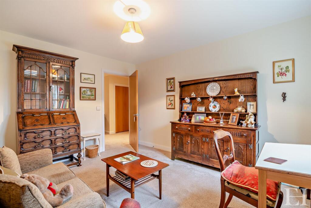 8671797-interior21-800.jpg