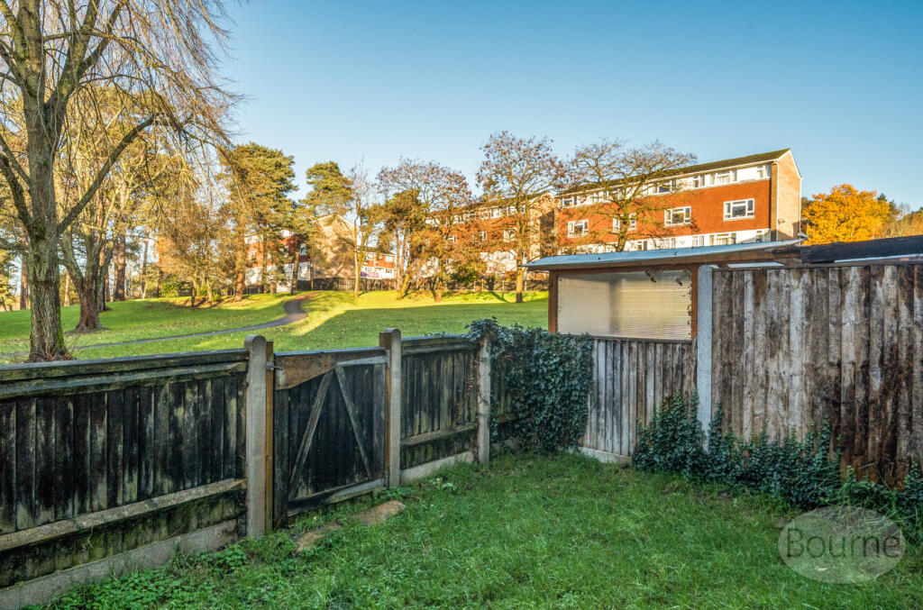 56f4487b-4748-416...