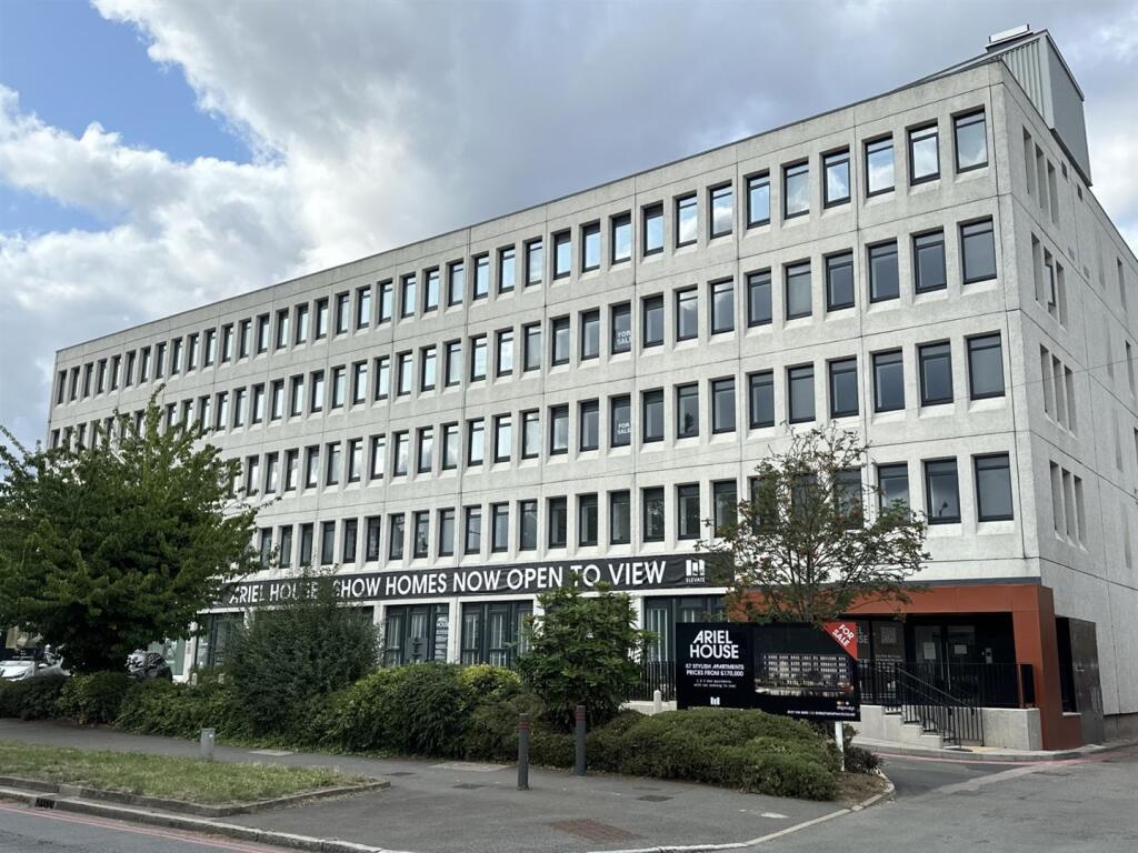 Ariel House.jpg