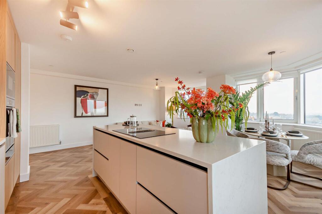 8641094-interior04-800.jpg
