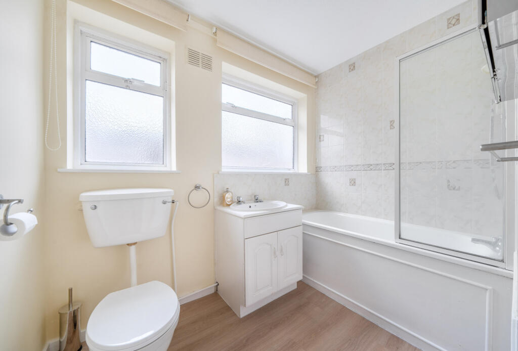 1383939-9-69246f8...