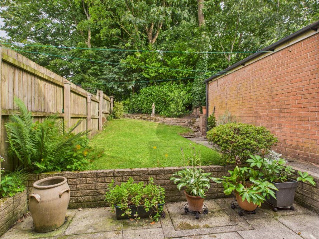 CAM04634G0-PR0044-STILL004