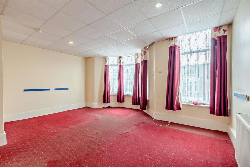 8657711-interior10-800.jpg