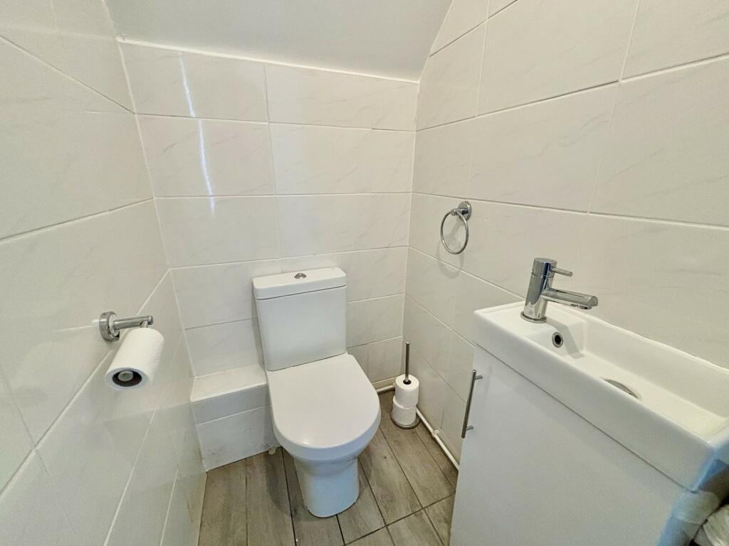 Separate WC